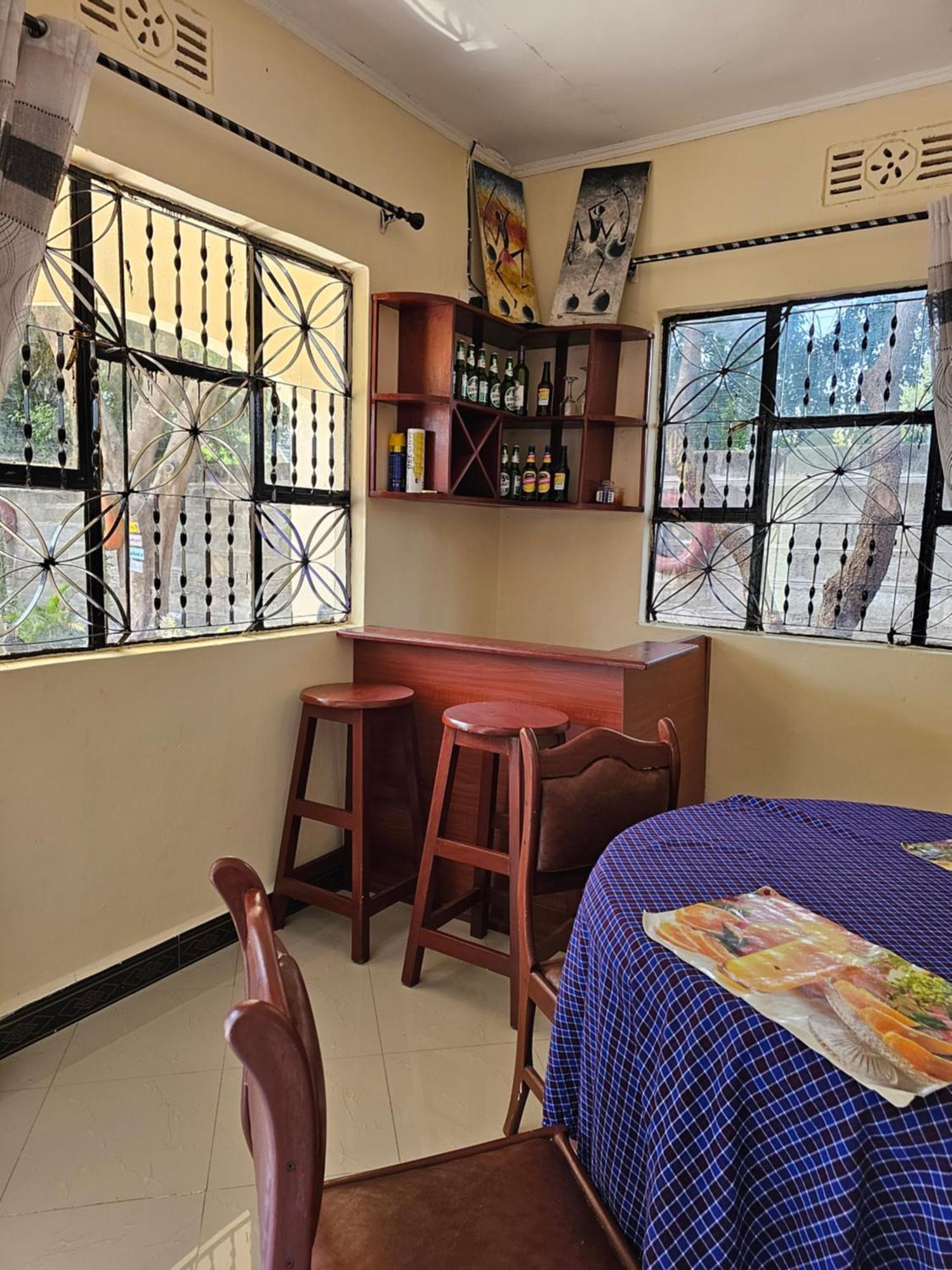 B-More Comfort Stay Boma la Ngombe Экстерьер фото